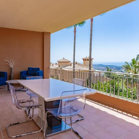 ホテル Exquisite With Sea View And Pool マルベーリャ