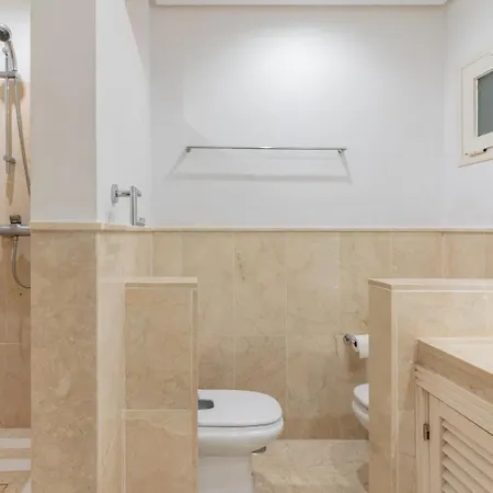 Exquisite With Sea View And Pool ホテル 4*
